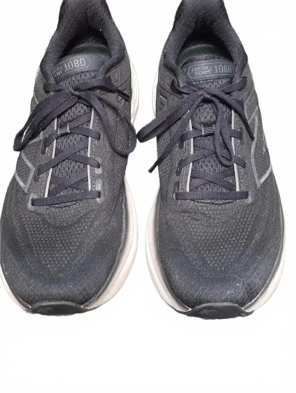 New Balance Fresh Foam 1080 women Lace-Up Low Top Sneakers Black/White